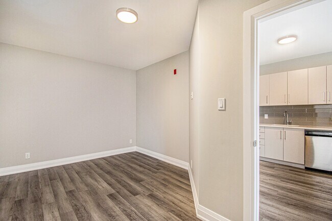 Photo du bâtiment - 33 Heney St