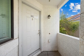 Building Photo - 3065 N 67th Ave