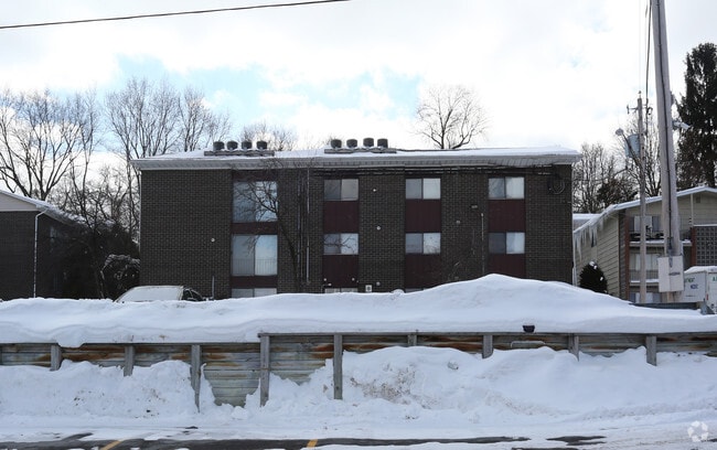 Building Photo - 300-306 Polk