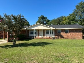 Building Photo - 2535 W Kensington Dr