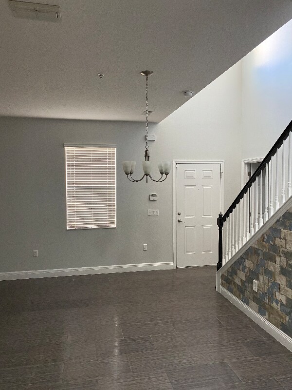 Building Photo - 9635 Tivoli Villa Dr