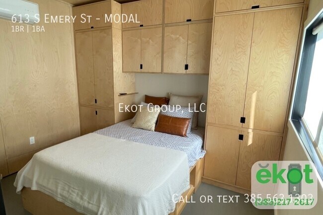 Foto del edificio - 613 Emery St W