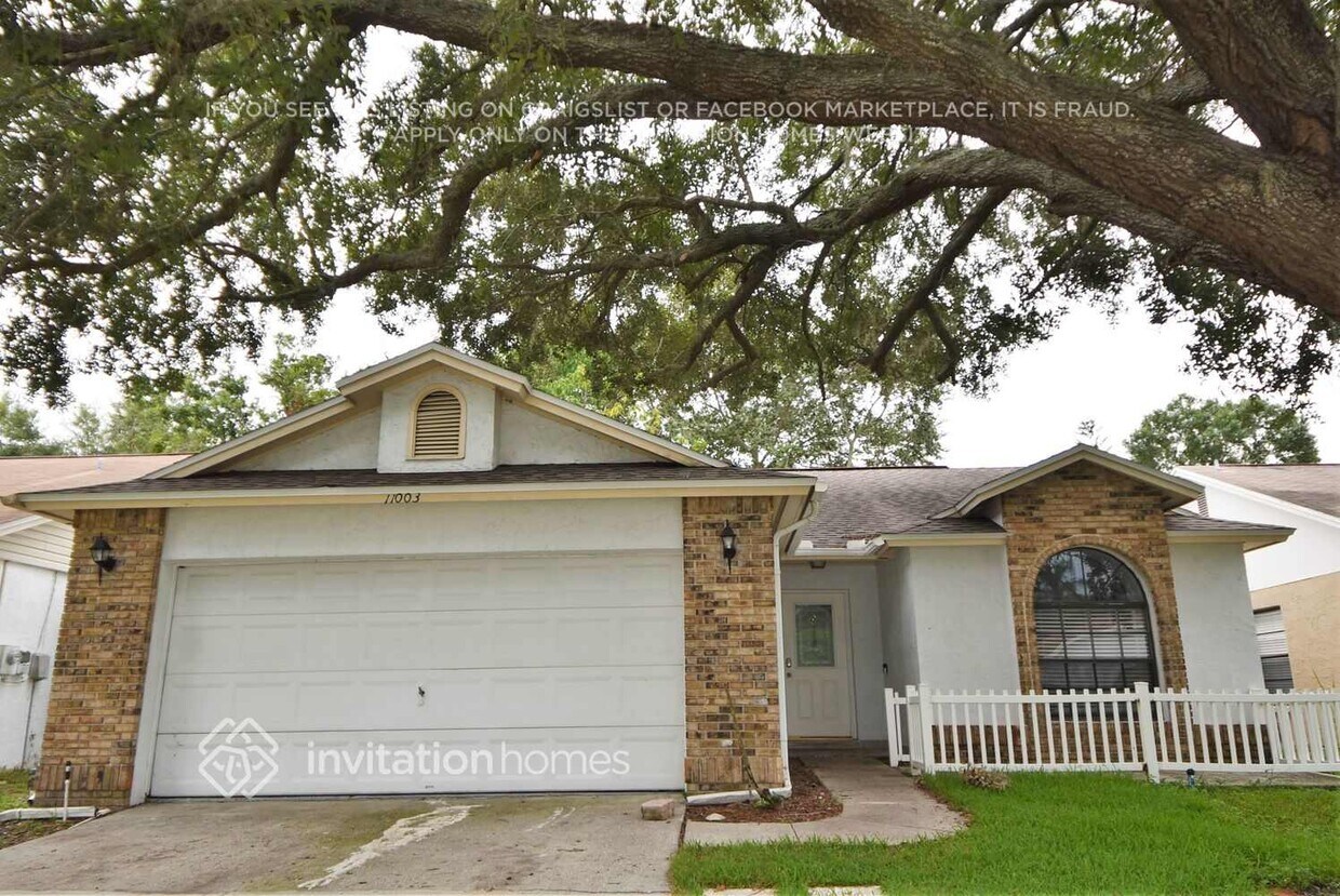 Foto principal - 11003 Kenbrook Dr