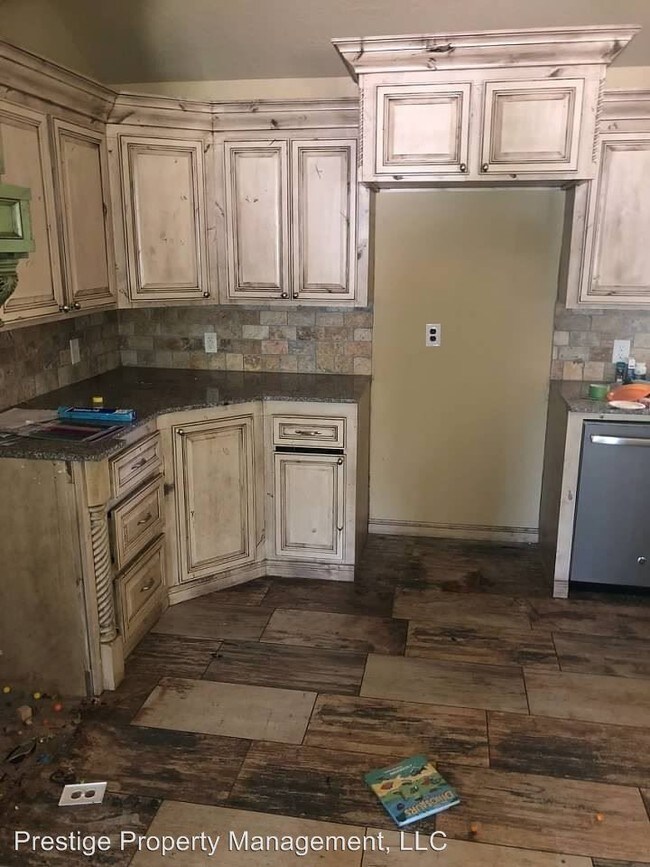 Foto del edificio - 2 br, 1 bath House - 507 W Harper