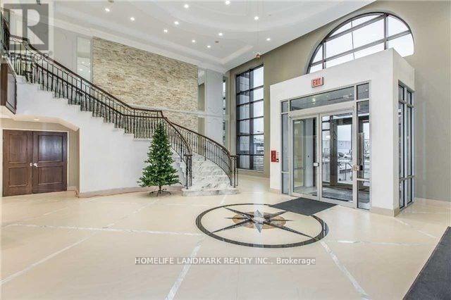 Photo du bâtiment - 89-789 S Town Centre Blvd