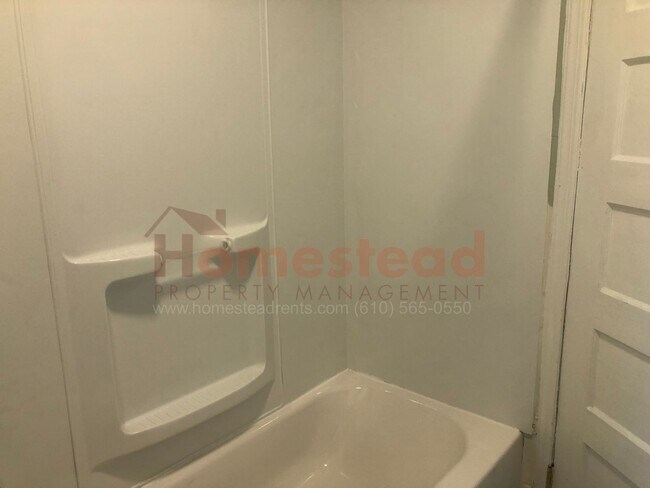 Foto del edificio - 510 Macdade Blvd