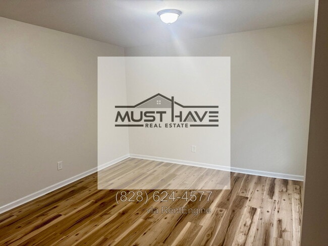 Building Photo - 15 Harvest Ridge Dr