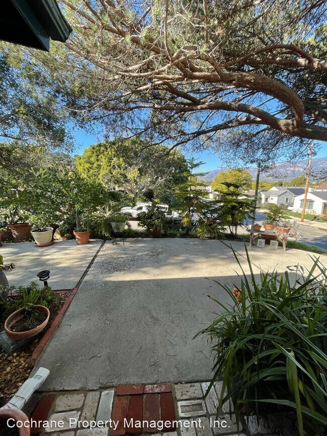 Foto del edificio - Studio, 1 bath House - 1615 Hillside Rd (ADU)