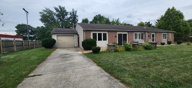 Building Photo - 3422 Shoaff Park River Dr