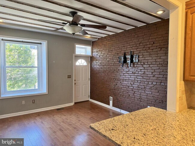 Foto del edificio - 3903 Manor St