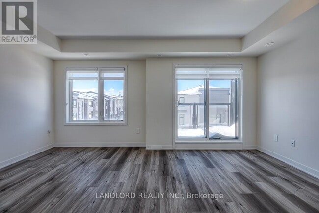 Building Photo - 1695 Dersan St