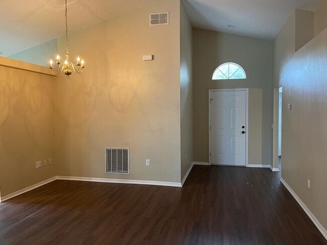 Photo - AVAILABLE NOW House