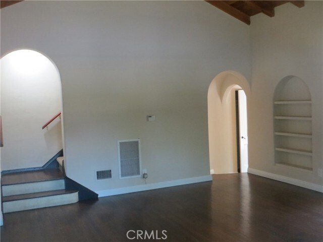 Foto del edificio - 596 S Berkeley Ave