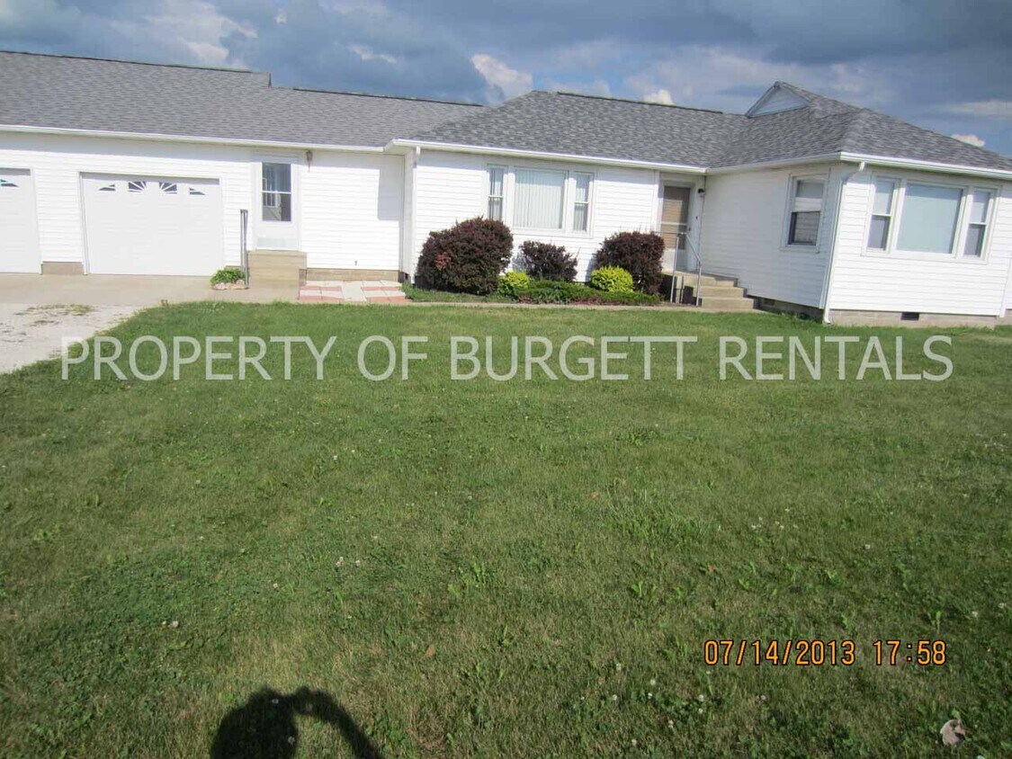 1233 N 200 E, Fowler, IN 47944 House Rental in Fowler, IN