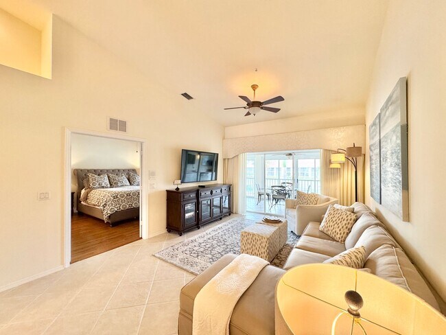 Building Photo - ** FALLING WATERS ** 2 BED / 2 BATH - COND...