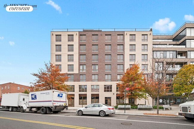 Foto del edificio - 1 Putnam Ave