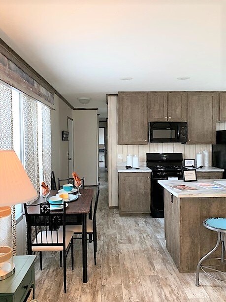 Building Photo - 1638 Candytuft Ct