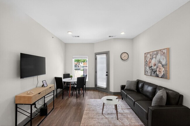 Building Photo - 2450 Wickersham Ln