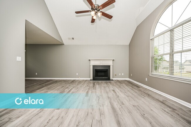 Building Photo - 6300 Crooked Creek