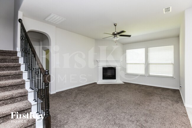 Foto del edificio - 14824 Brettridge Dr