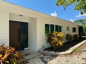 Building Photo - 346 Suwanee Ave