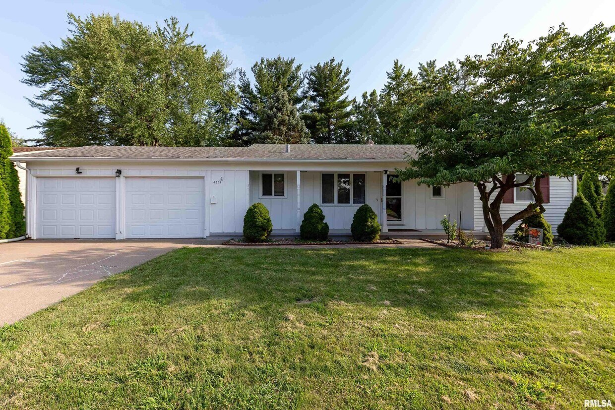 Primary Photo - 4304 36th Ave