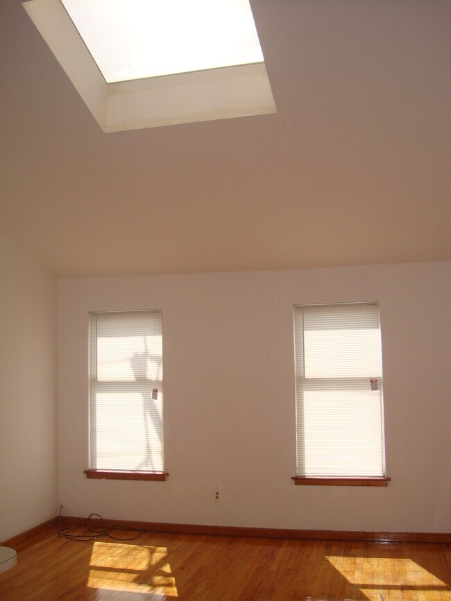 Foto del edificio - 625 S 19th St