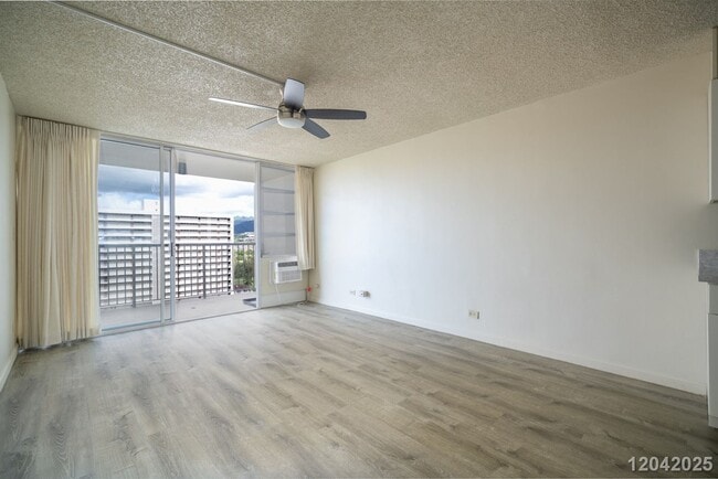 Foto del edificio - $2700.00 | 2bd/2ba Condominium in Century West (Salt Lake)