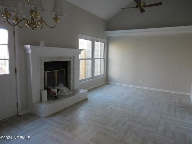 Foto del edificio - 314 Bracken Pl