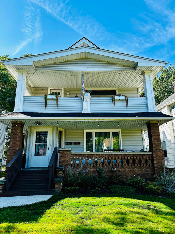 Primary Photo - 2148 Bunts Rd