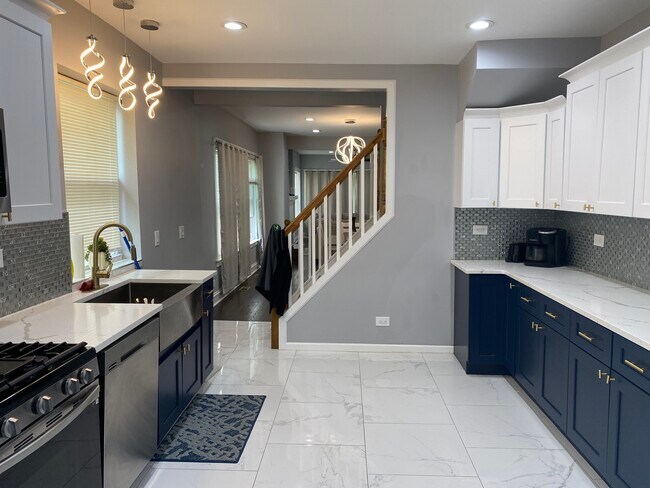 Foto del edificio - 8027 S Kimbark Ave