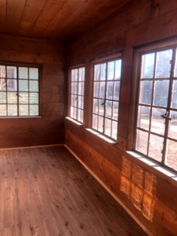Building Photo - 1624 W Pikes Peak Ave