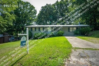 Building Photo - 1140 Lay Dr