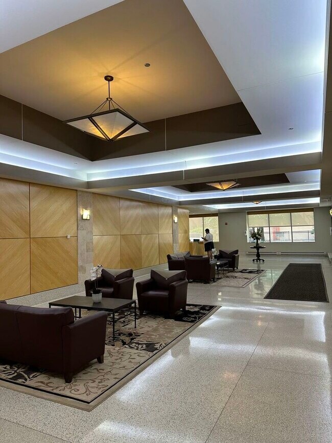 Foto del edificio - 1717 S Prairie Ave