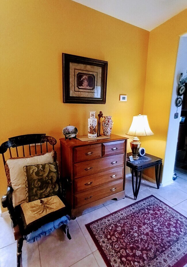 Foto del edificio - 2348 N 84th Dr