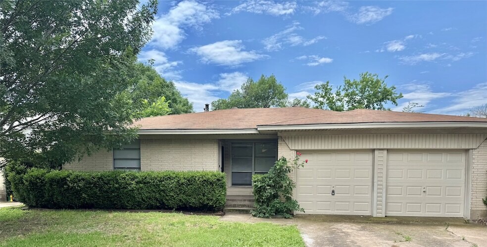 Foto principal - 2358 Inadale Ave