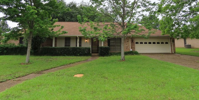 Foto del edificio - South Tyler! Spacious 3 Bedroom, 2 Bath