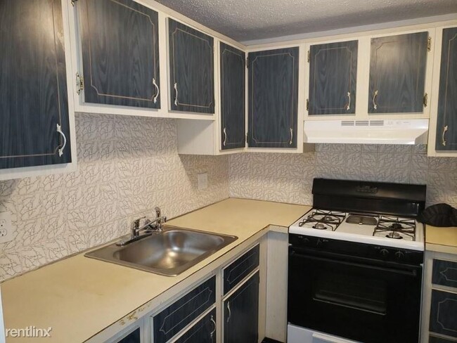 Building Photo - 299 Pawtucket Blvd