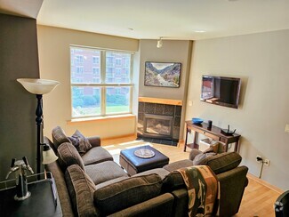 Living Room - 333 W Mifflin St