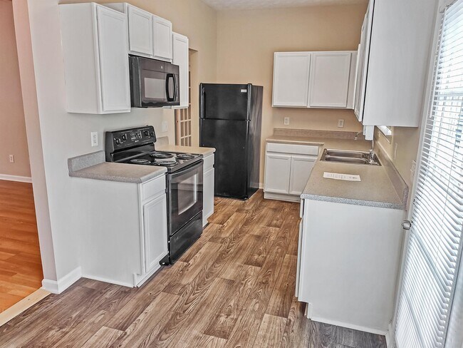 Foto del edificio - 4081 Robin Cir