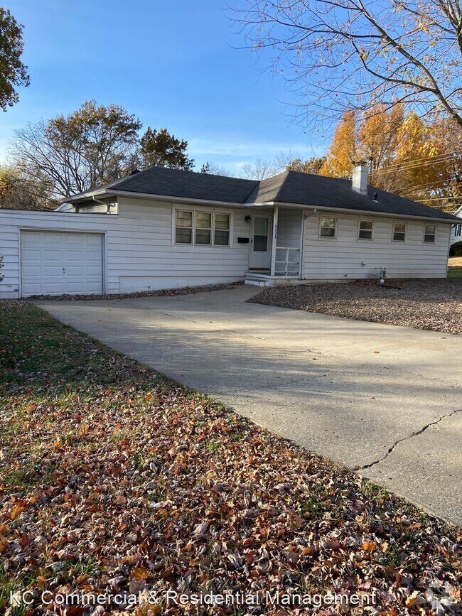 Golden Oaks Apartments under 2,500 Kansas City, MO 1 Rentals