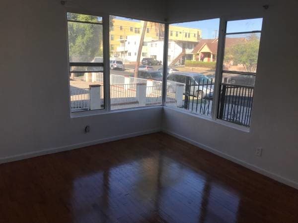 Bedroom 1 - 1065 S Norton Ave