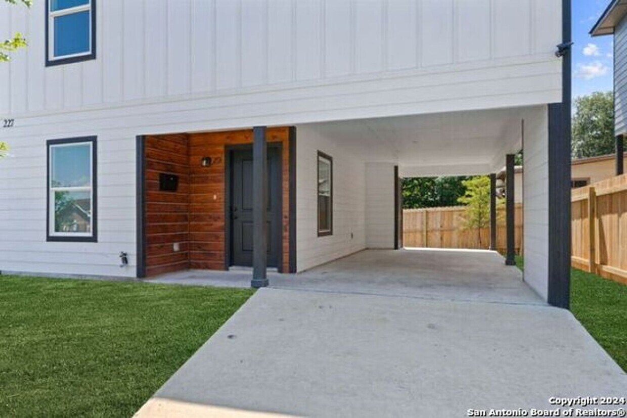 3 Bedroom/2.5 Bath-E Houston So to Hedgessa - 3 Bedroom/2.5 Bath-E Houston So to Hedgessa