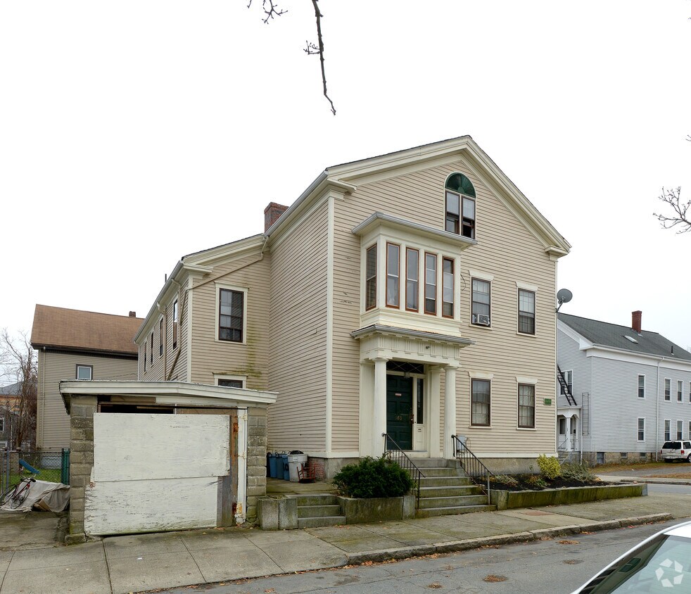 Building Photo - 180 Walnut St