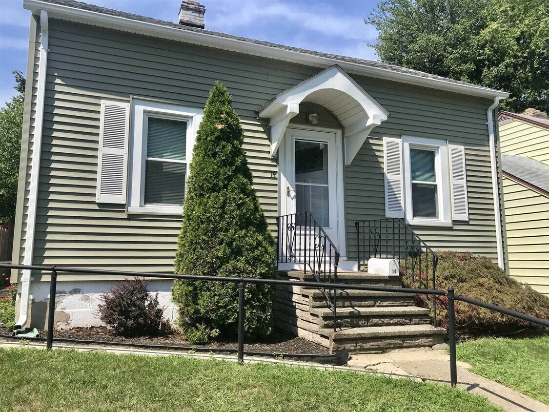 14 Young St, Poughkeepsie, NY 12601 House for Rent in Poughkeepsie