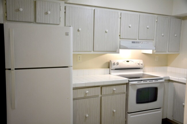 Foto del edificio - 2498 SW 17th Ave