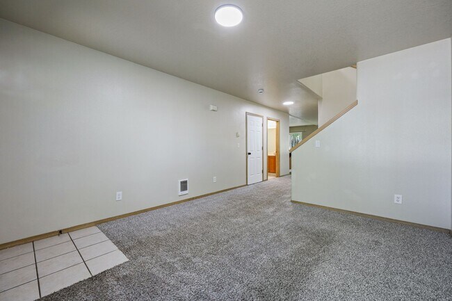 Foto del edificio - 4bed/2.5 Bathroom house - SE Portland