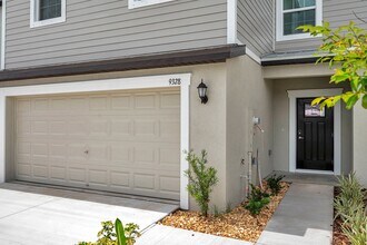 Building Photo - 9328 Bonita Mar Dr