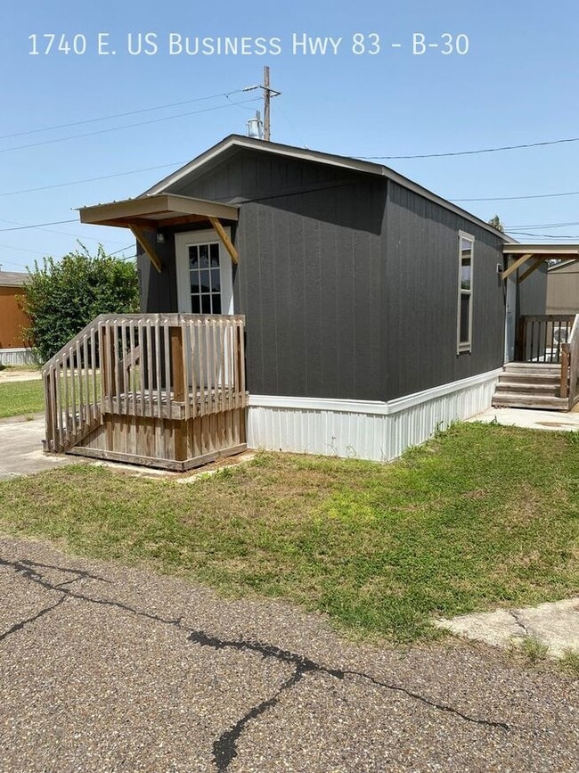 Foto del edificio - 1740 E U.S. Business 83
