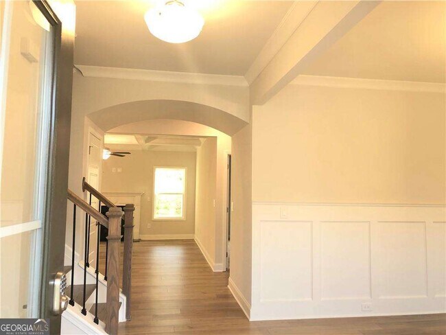 Foto del edificio - 1552 Dover Creek Ln